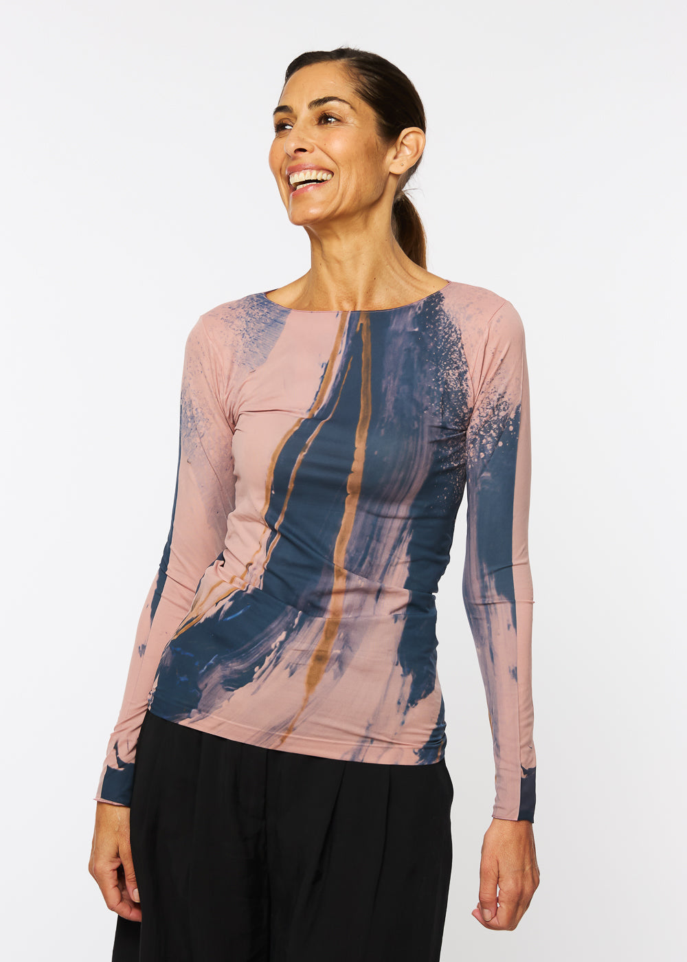 Momentum Raw Edge Second Skin Top