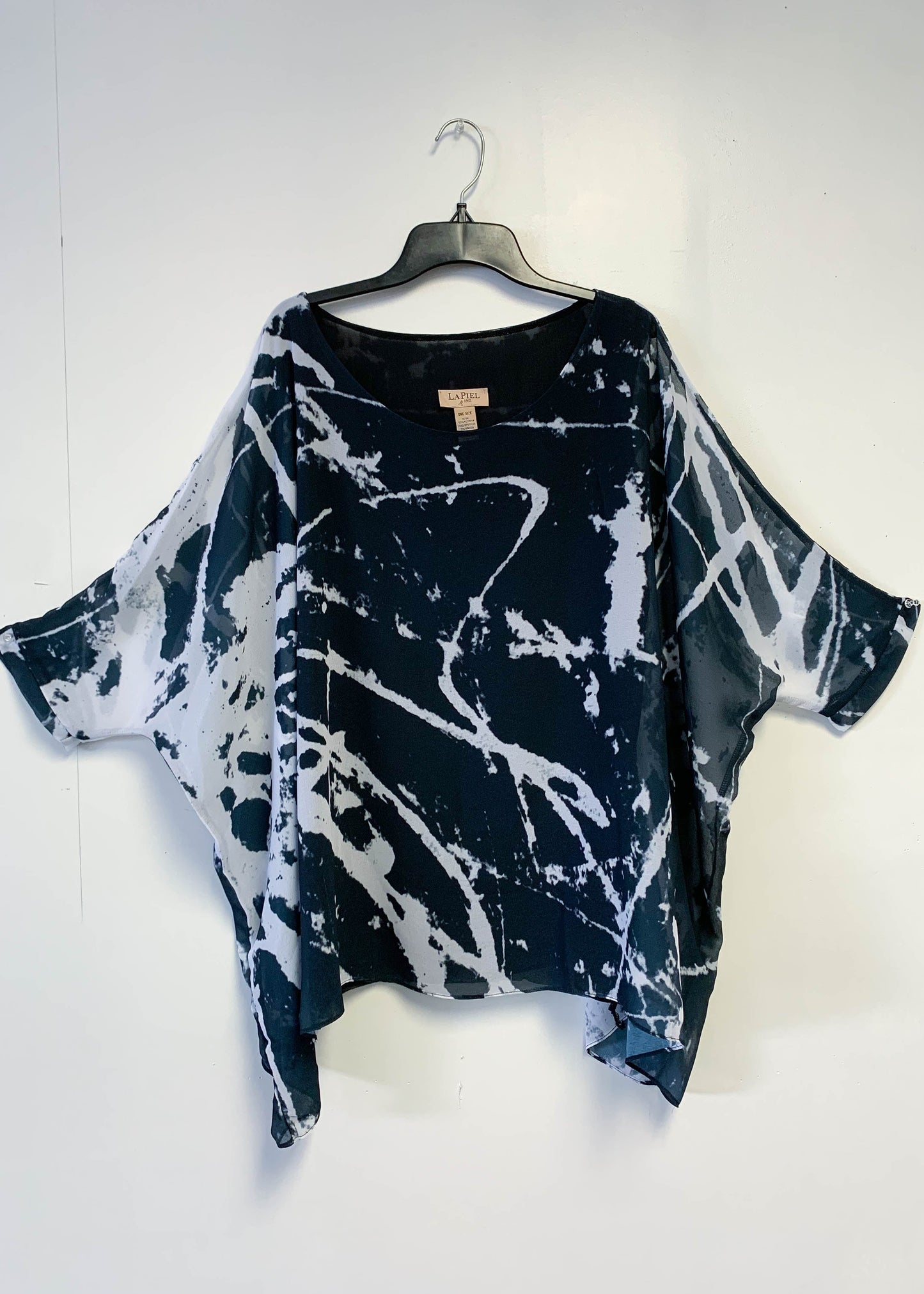 Capri Poncho in Rearrange - In Stock