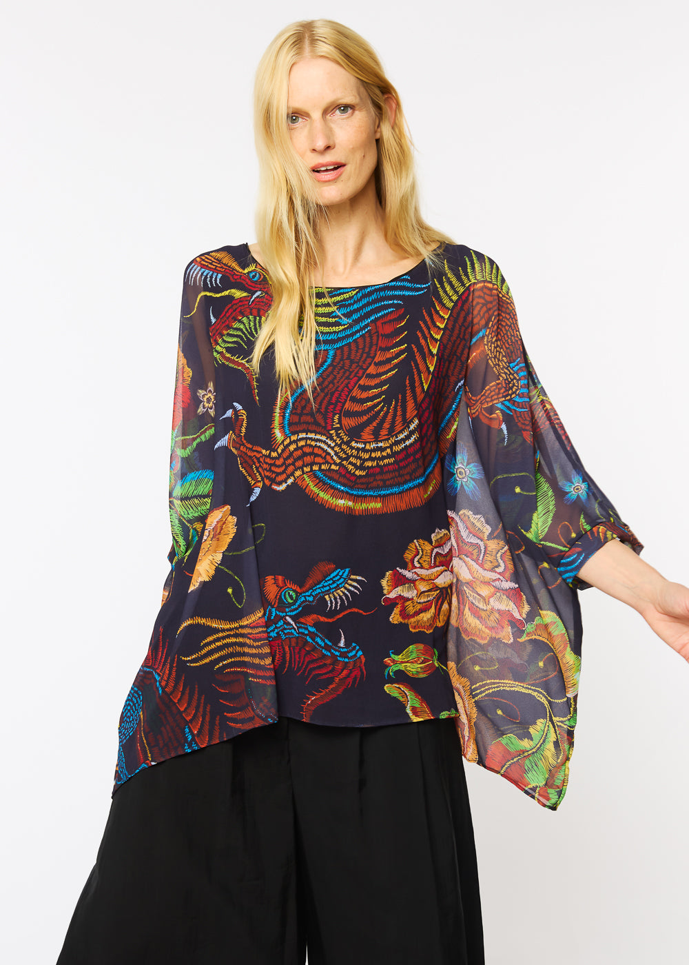 Capri Poncho in Dragon Rose