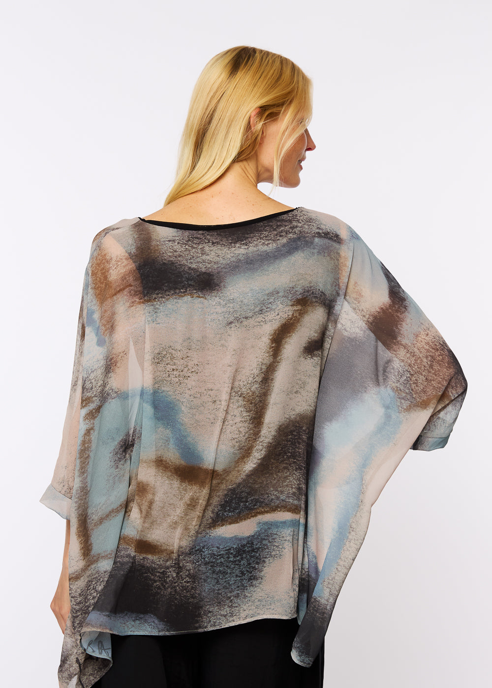 Capri Poncho in Desert Storm