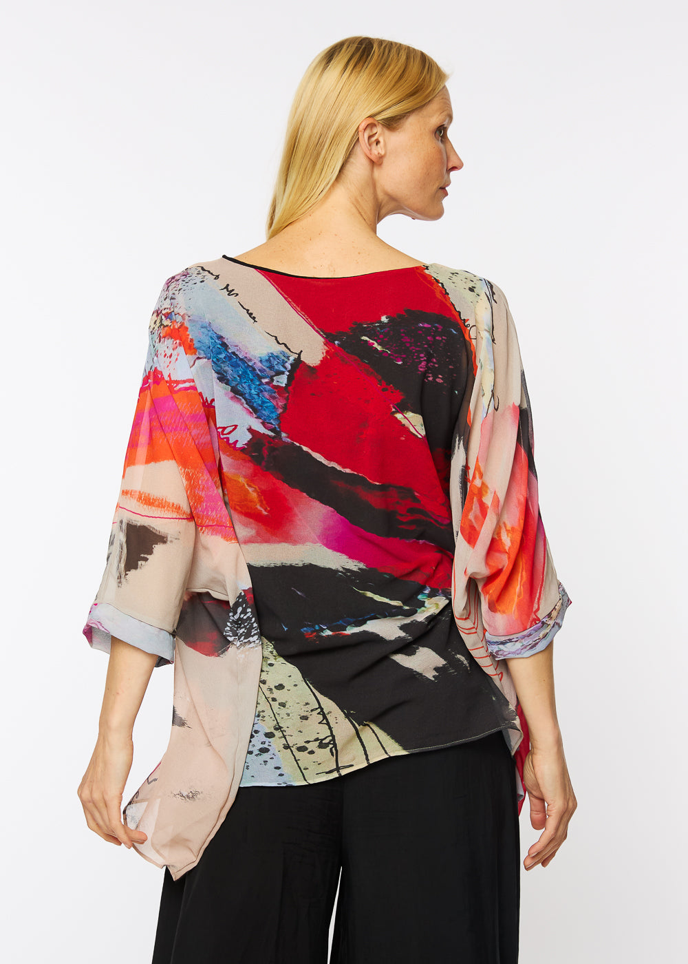 Capri Poncho in Crescendo