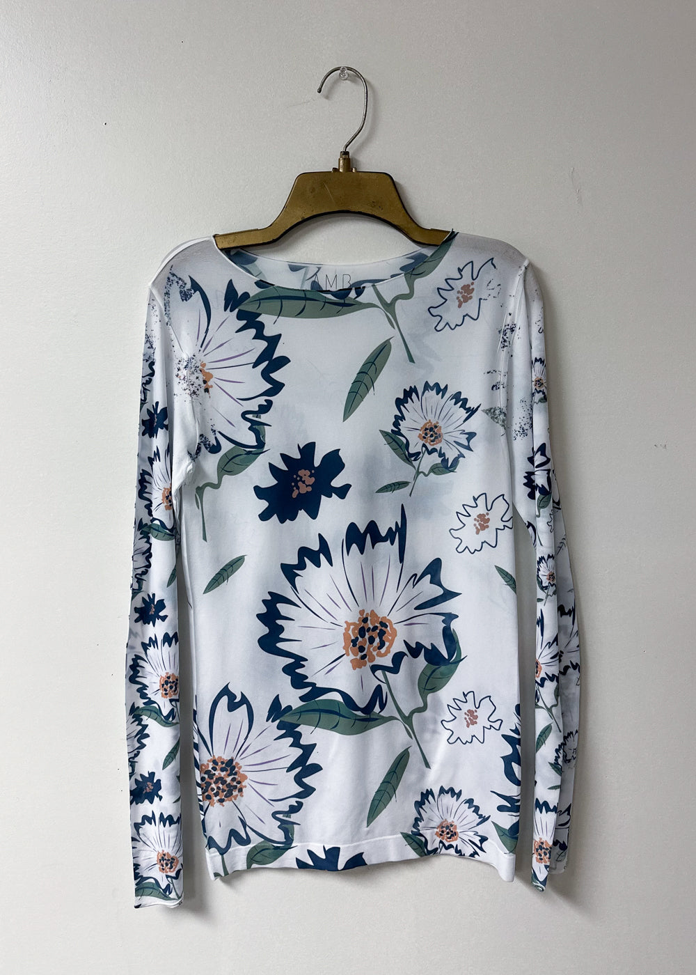 Daisies Second Skin Raw Edge Top - In Stock
