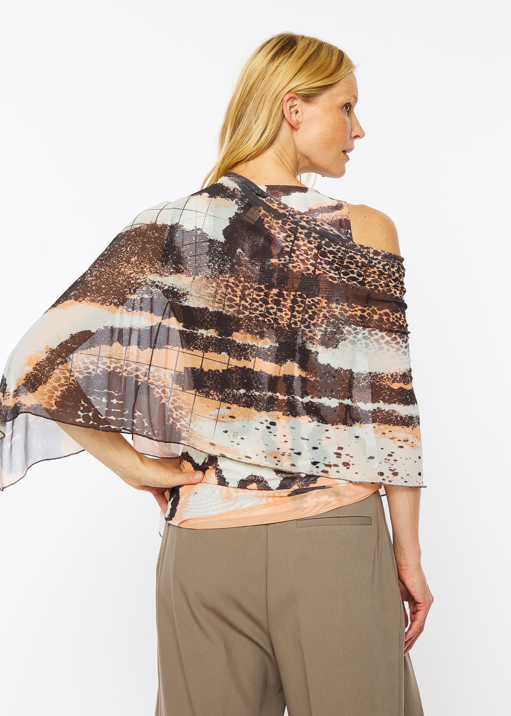 Mila Ponshawl in Terra - In Stock