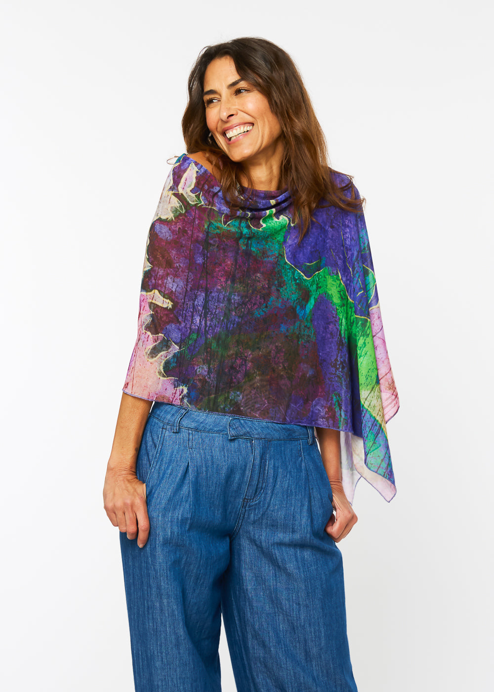 Mila Ponshawl in Nostalgic - In Stock