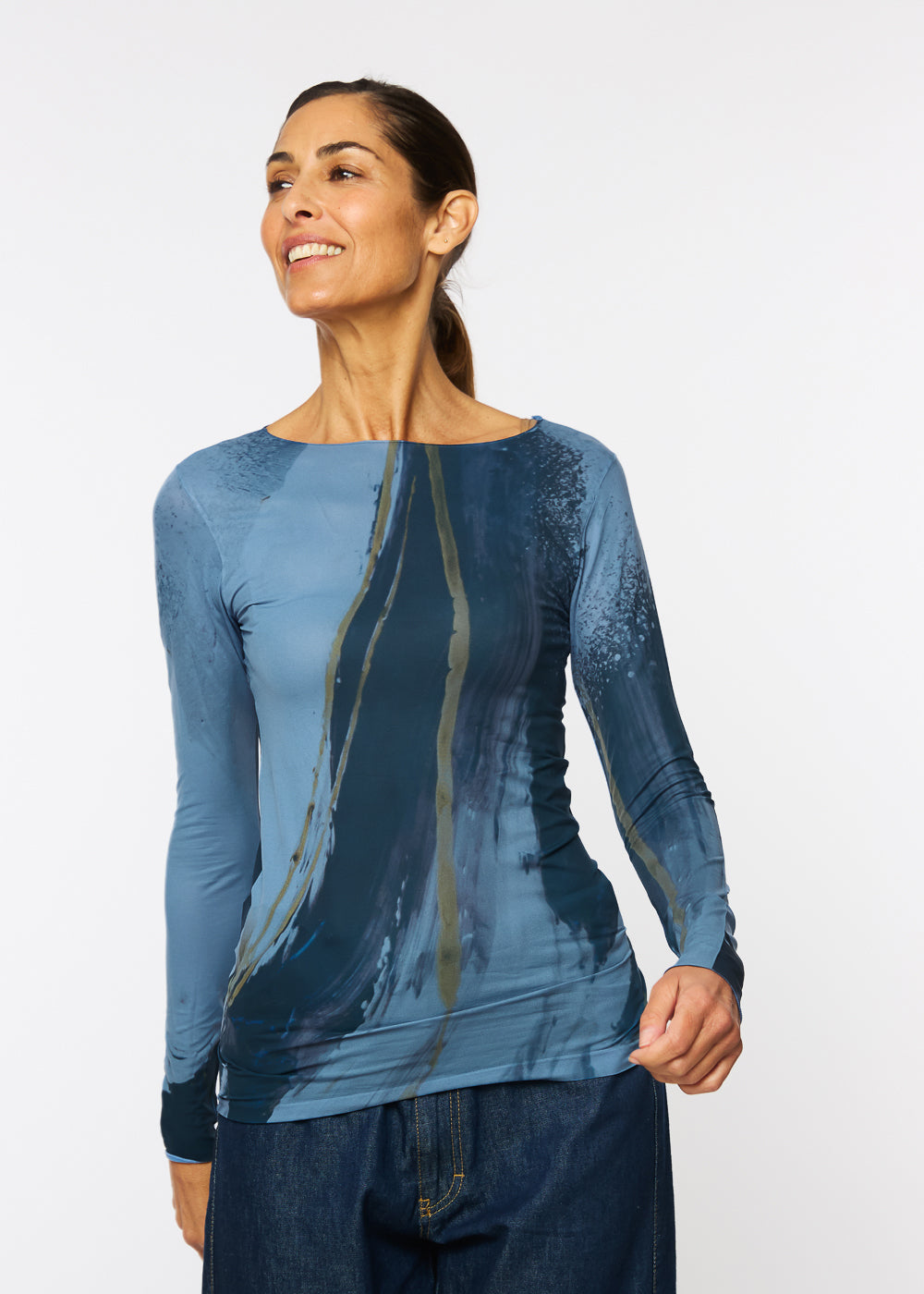 Momentum Raw Edge Second Skin Top