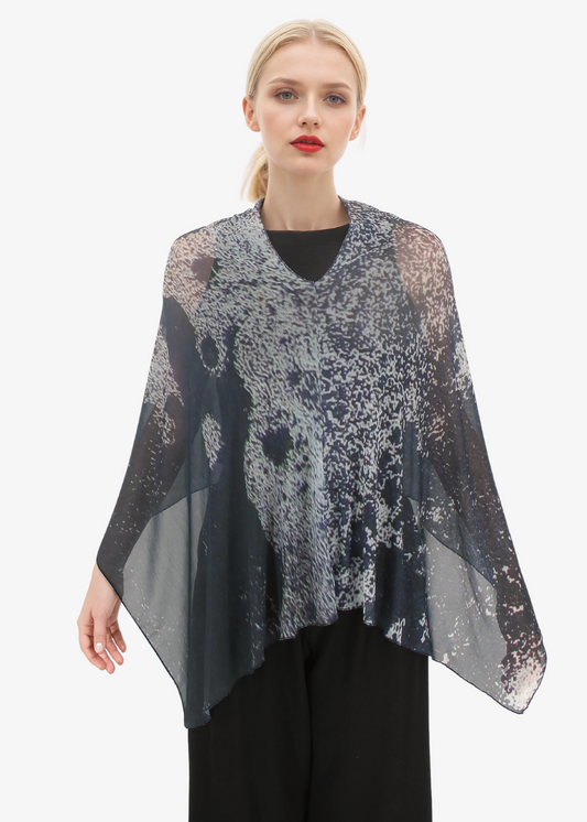 Mila Ponshawl in Silver Alloy - In Stock