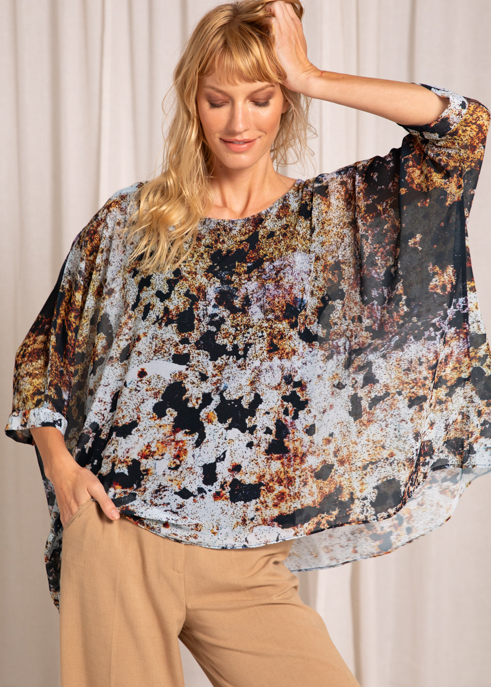 Capri Poncho in Gold Alloy - In Stock