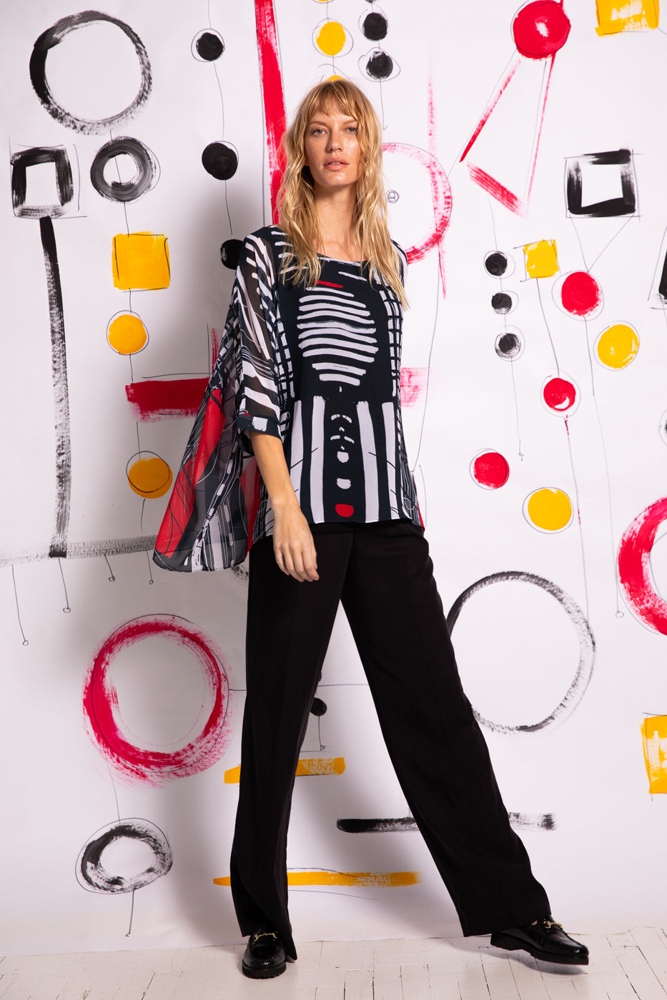 Capri Poncho in Frontier - In Stock