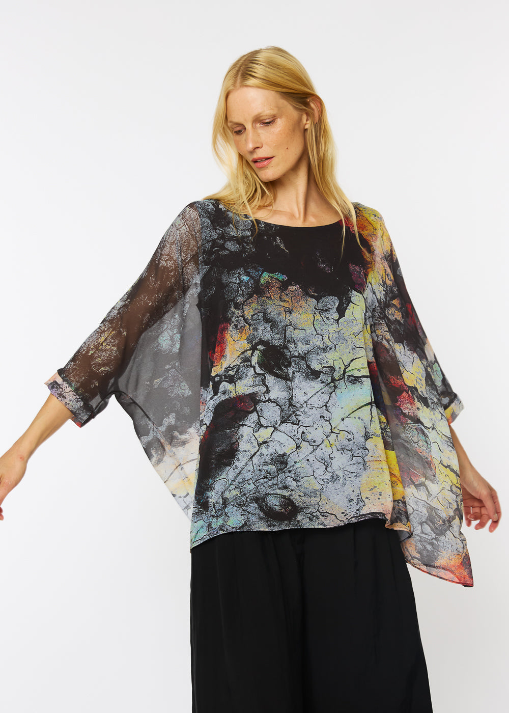 Capri Poncho in Obsidian