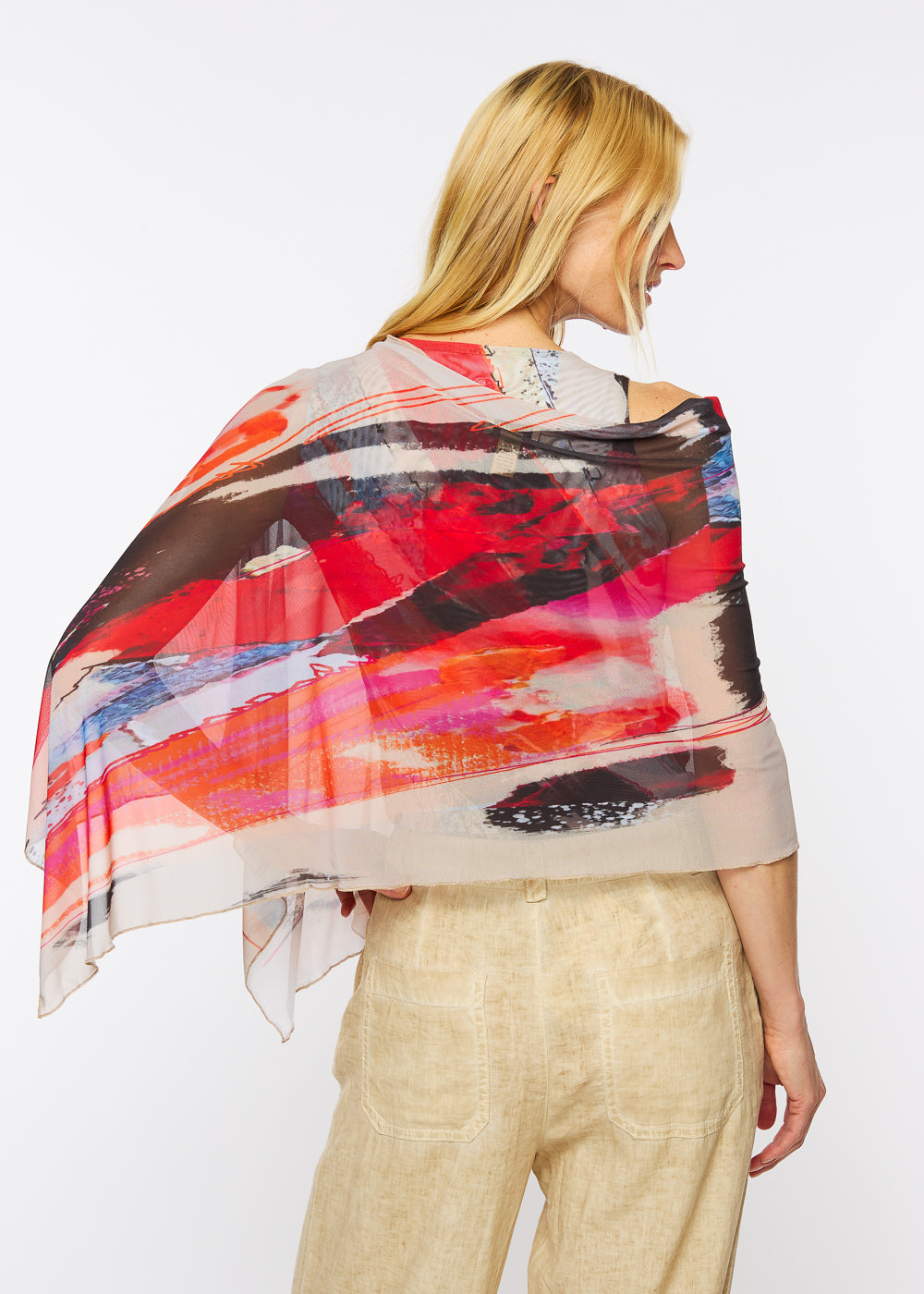 Mila Ponshawl in Crescendo