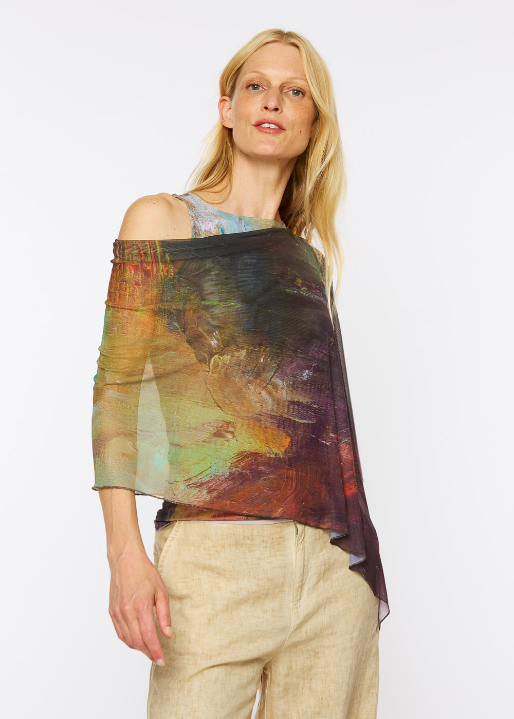 Mila Ponshawl in Sequoia