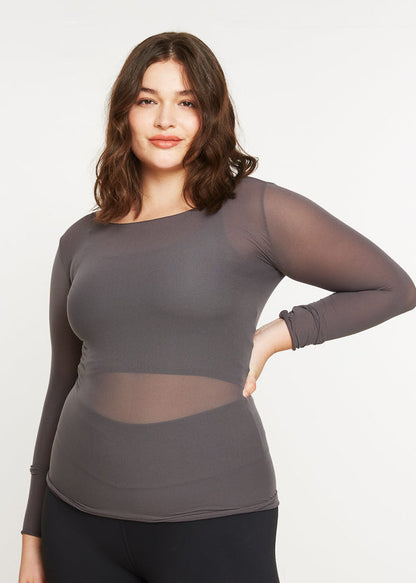 Solid Raw Edge Second Skin Top (Size 2)